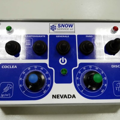 Panel de control con GPS para esparcidor de sal NEVADA